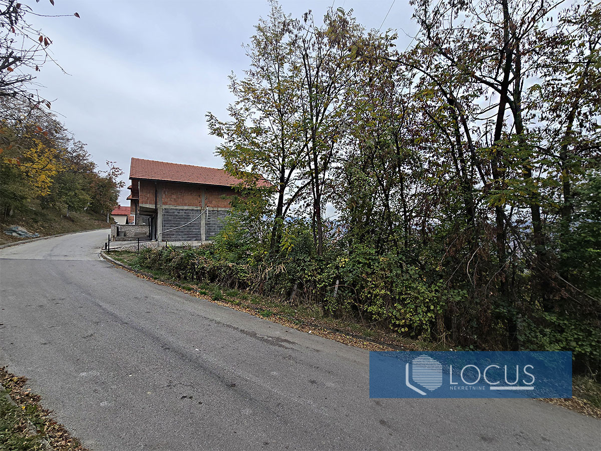 LOCUS: Zemljište 3.142m2, G. Velešići, Novo Sarajevo 3