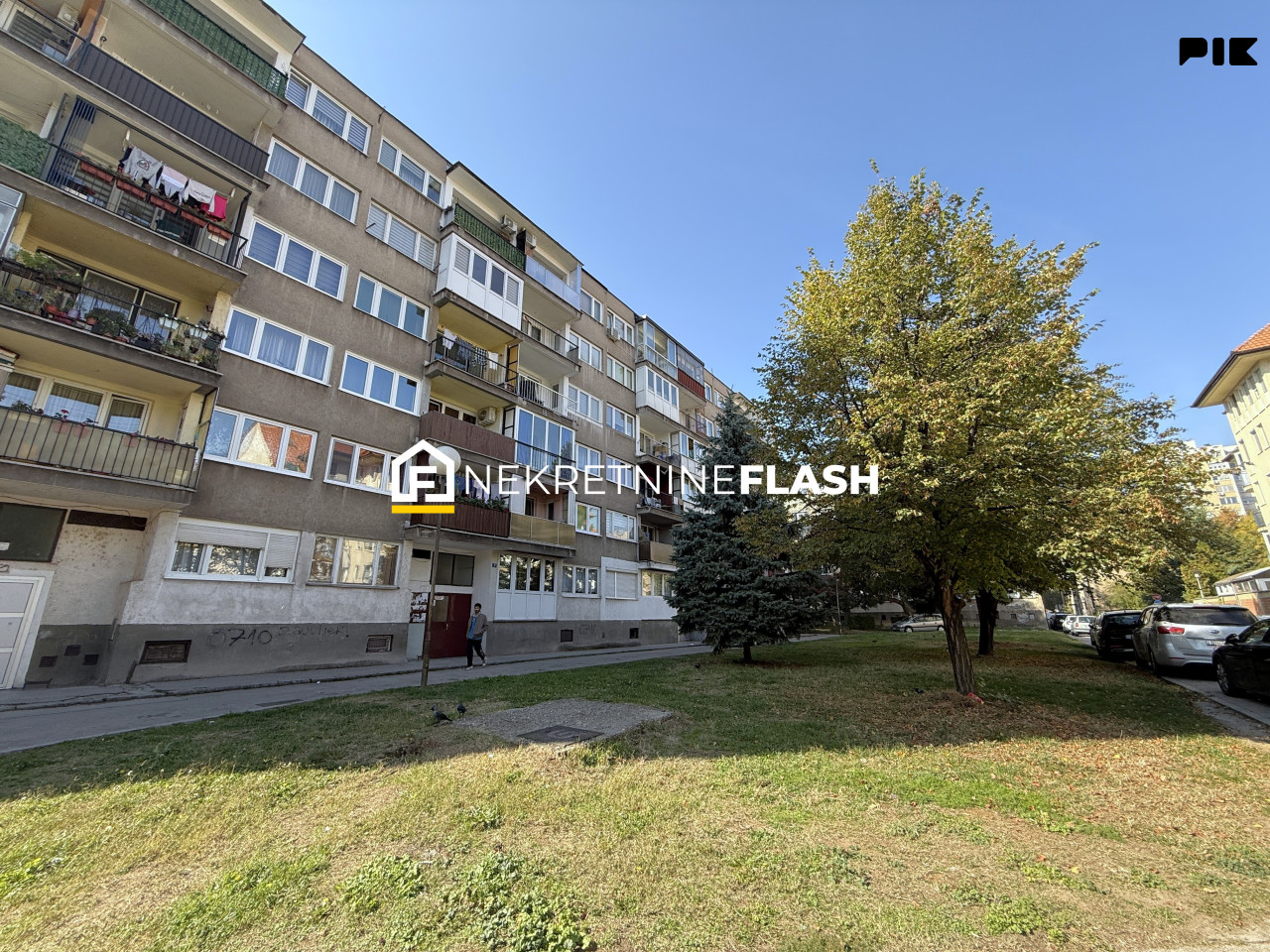 FLASH: Jednosoban stan - ZENICA - Centar / Odmut