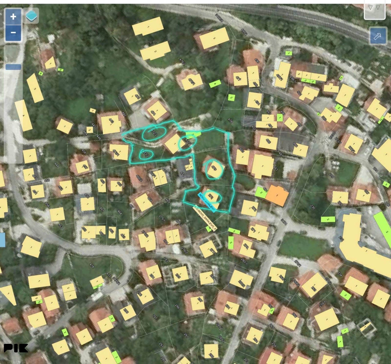 INVESTICIJSKA PRILIKA U SARAJEVU  3 KUĆE SA ZEMLJIŠTEM I GARAŽAMA 2