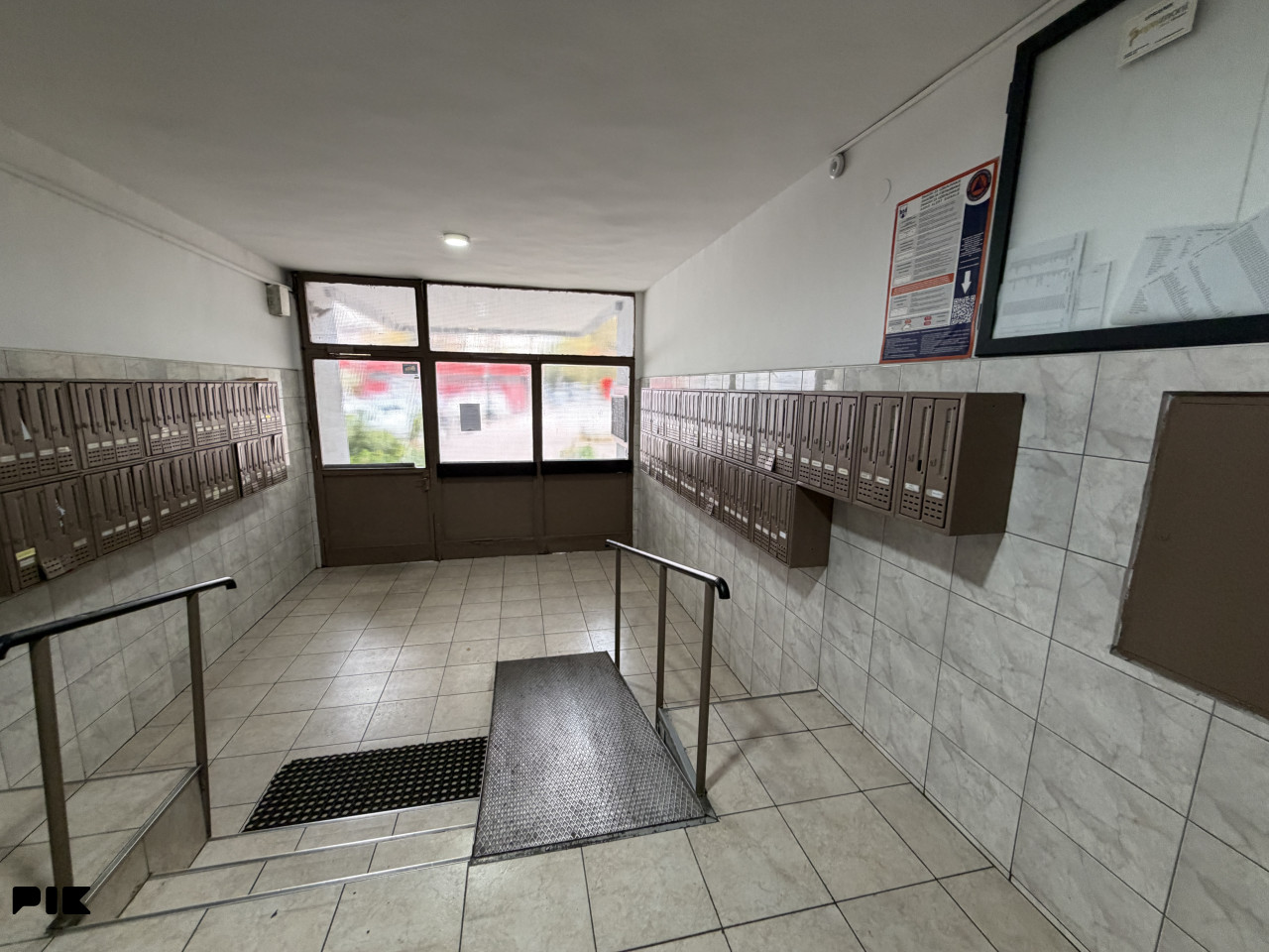 Dvosoban (opcija trosoban) stan 49 m2 Hrasno Novo Sarajevo 2