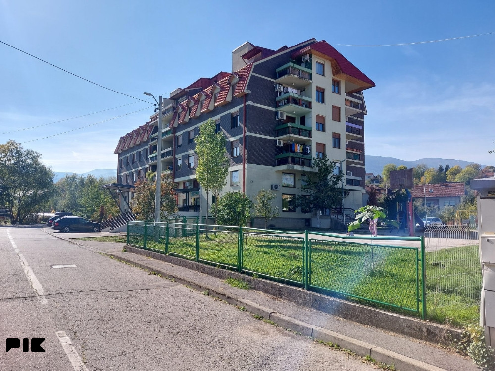 Stan Bihać - 64m2 sa garažom