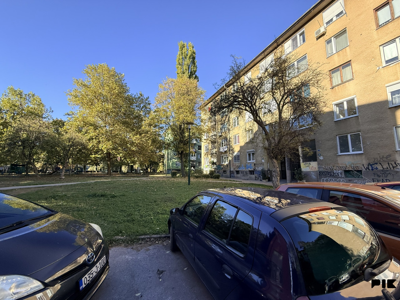 INVESTO - PRODAJA STANA KEMALA KAPETANOVIĆA 47 m2  320.000 KM 3