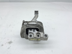5Q0199262BJ NOSAC MOTORA  Volkswagen TOURAN 2015-