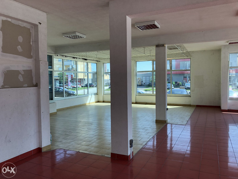 Poslovni prostor Modriča 15