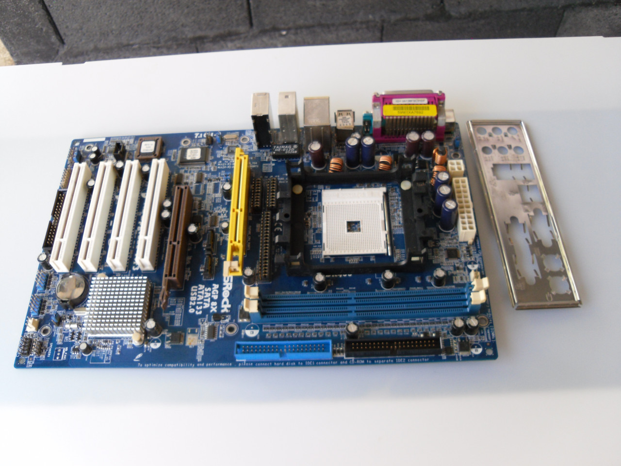MATIČNA PLOČA "ASROCK" K8UPGRADE NF3 SOCKET 754 AMD ATHLON 64
